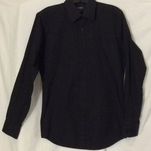 Men’s Black long sleeve button down shirt